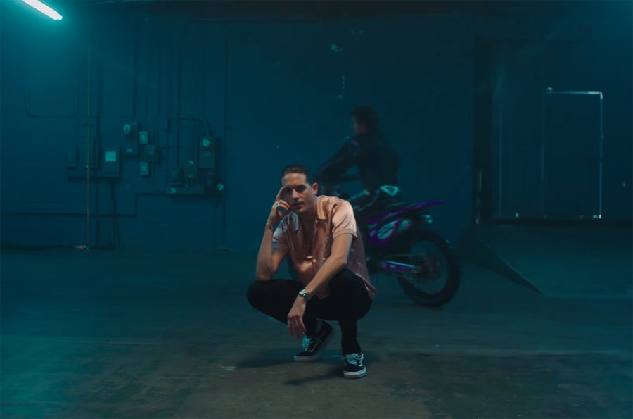 Hot gay men shirtless 